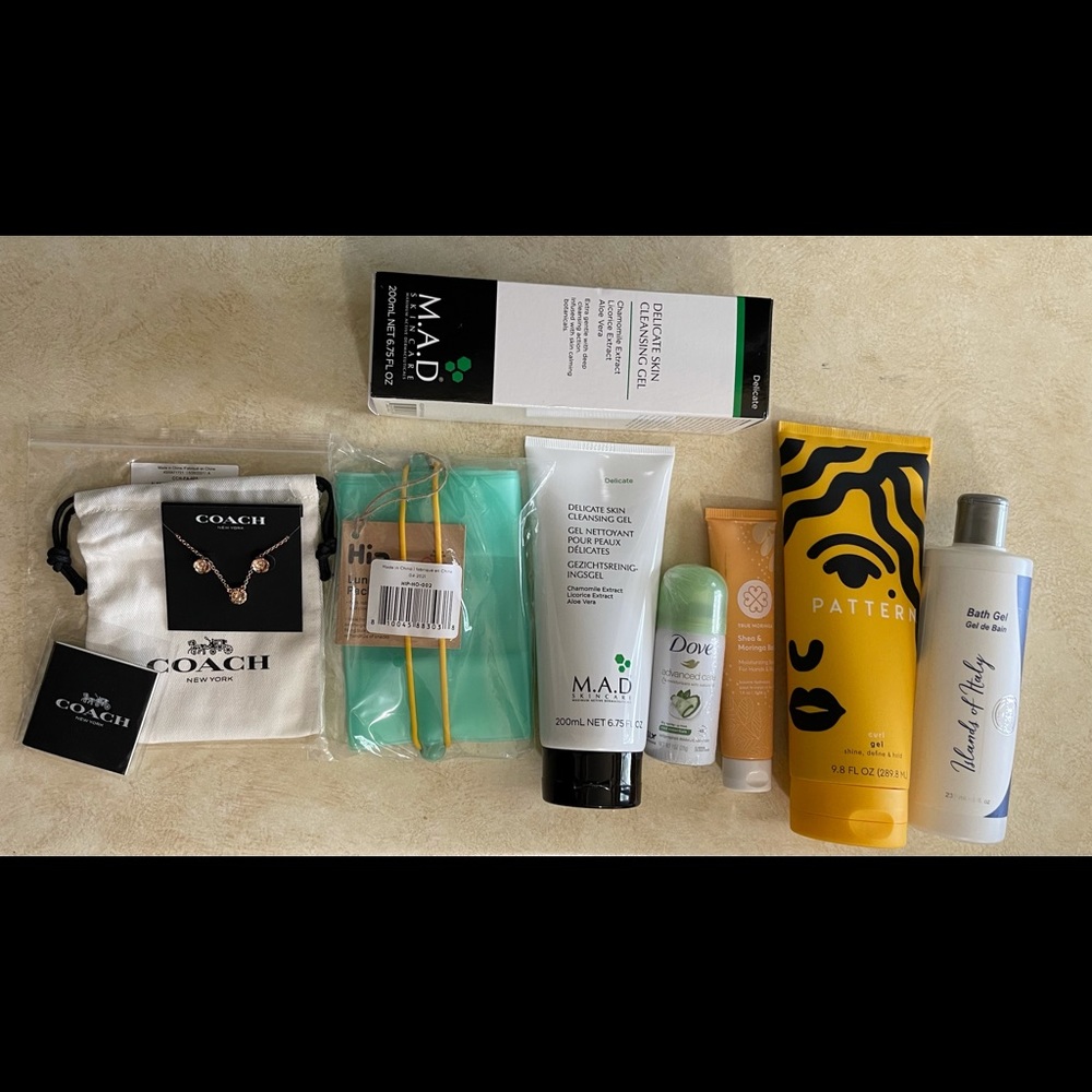 Lot of Bath and Body Care Items